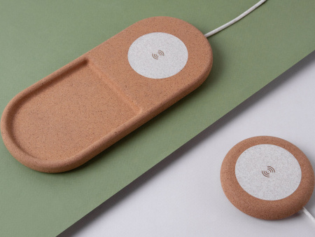 Беспроводное зарядное устройство Rombica NEO Eco XL (Р) Беспроводное зарядное устройство Rombica NEO Eco XL (Р)