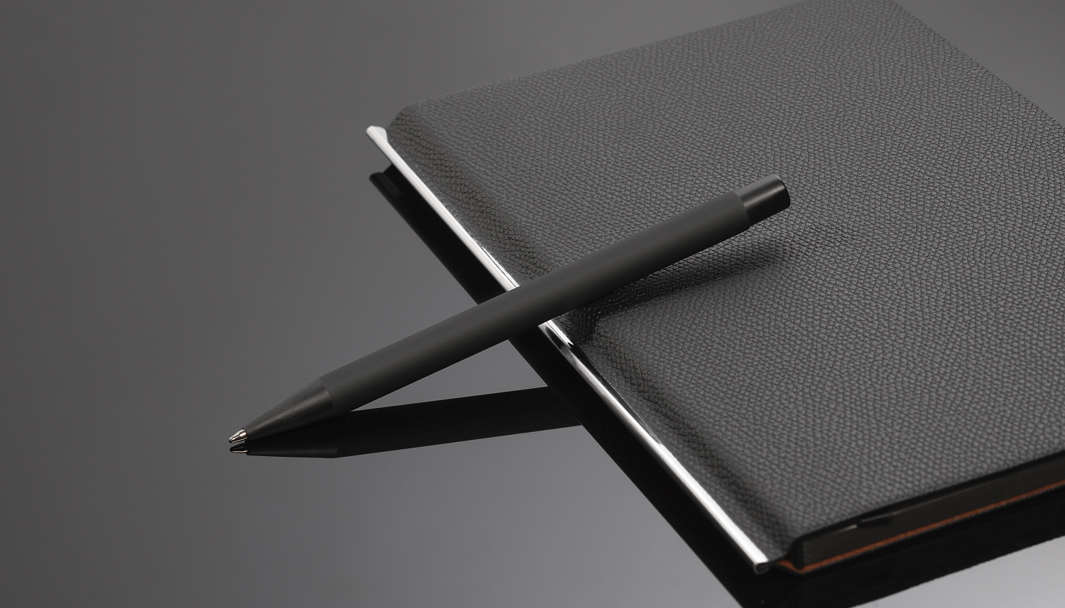 Ручка шариковая "Aurora", покрытие soft touch