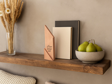 Награда из бука Monolith