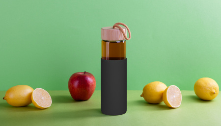 Бутылка для воды "Wellness" в силиконовом чехле