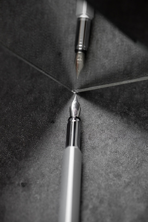 Перьевая ручка PININFARINA PF One SILVER