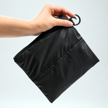 Органайзер для мелочей Superbag Bubble, стёганый, на молнии, с креплением на кольцо-карабин (черный)