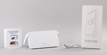 Лампа складная "Smart Light" с беспроводным (10W) зарядным устройством и подставкой для смартфона Лампа складная "Smart Light" с беспроводным (10W) зарядным устройством и подставкой для смартфона