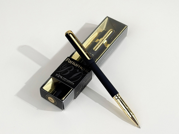 Ручка пластиковая шариковая Parliament